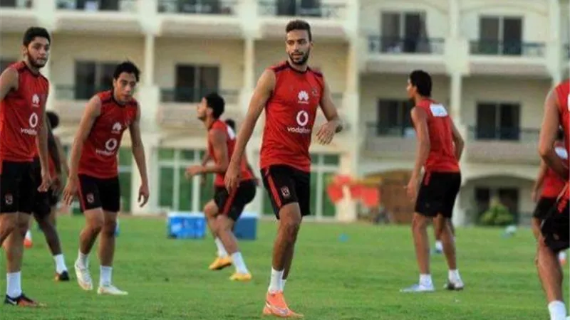 اختطاف نجم الأهلي من فندق الإقامة