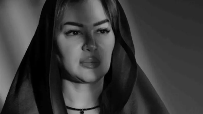 إيمان زيدان تحتفل ببدء عرض فيلم ”وقت إضافي” مع خالد الصاوي
