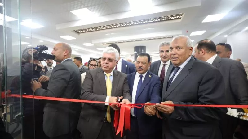 بتكلفة 2 مليار جنيه.. وزير التعليم العالي يفتتح عددًا من المشروعات بجامعة الوادي الجديد