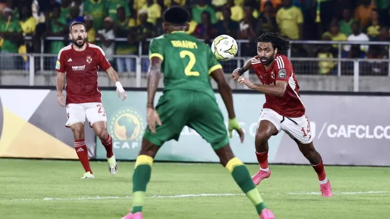 بديل ياسر إبراهيم في مباراة الأهلي ضد يانج أفريكانز بدوري الأبطال