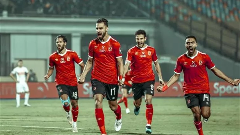”كاف” يشارك الأهلي فرحته بعد التتويج بالتاسعة