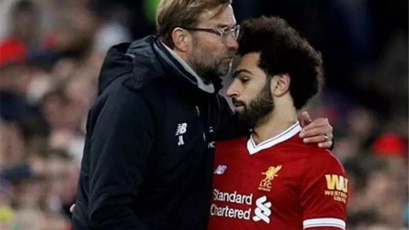 كلوب يعلق على لحظة غضب محمد صلاح بعد استبداله أمام برايتون