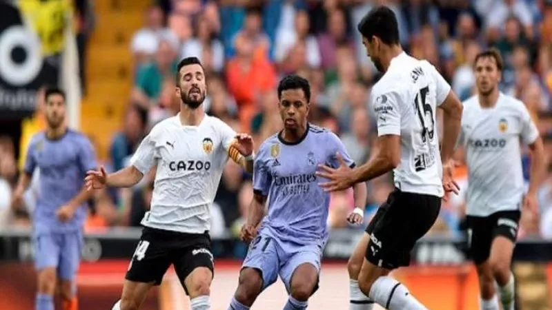 تعادل ريال مدريد أمام فالنسيا 2-2 في الدوري الإسباني