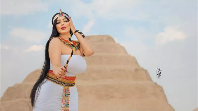 عاجل .. شرطة السياحة تلاحق سلمى الشيمي