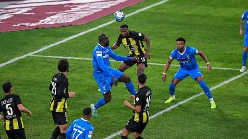 بث مباشر الهلال والاتحاد بدوري أبطال أسيا.. الزعيم يتقدم على العميد بثنائية في الشوط الأول
