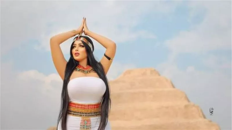 بعد أزمة سلمى الشيمي .. ننشر 10 ضوابط للتصوير فى المناطق الأثرية