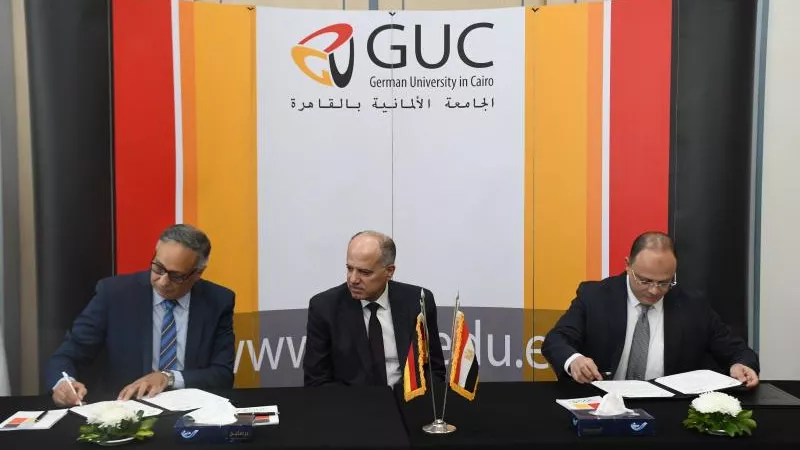 توقيع بروتوكول تعاون تدريبي بين الجامعة الألمانية بالقاهرة والمستشفى السعودي الألماني