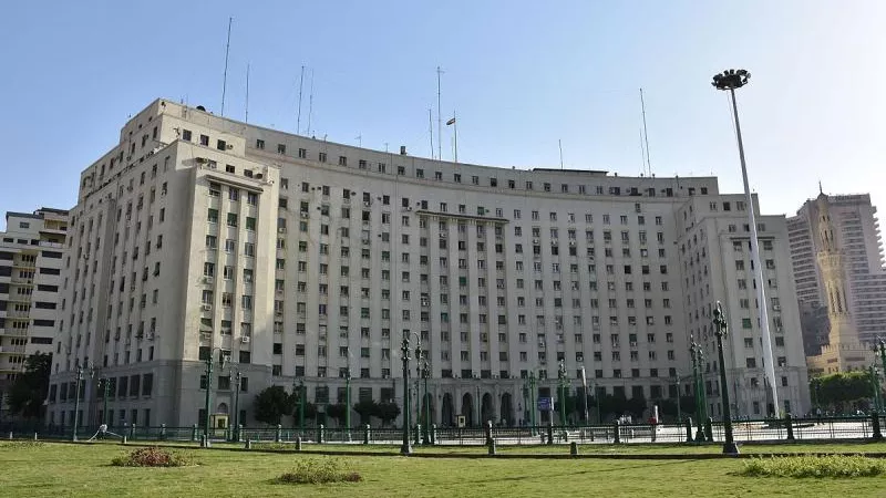 سيتحول لفندق ضخم بحلول 2025.. تفاصيل عملية تطوير مبنى مجمع التحرير