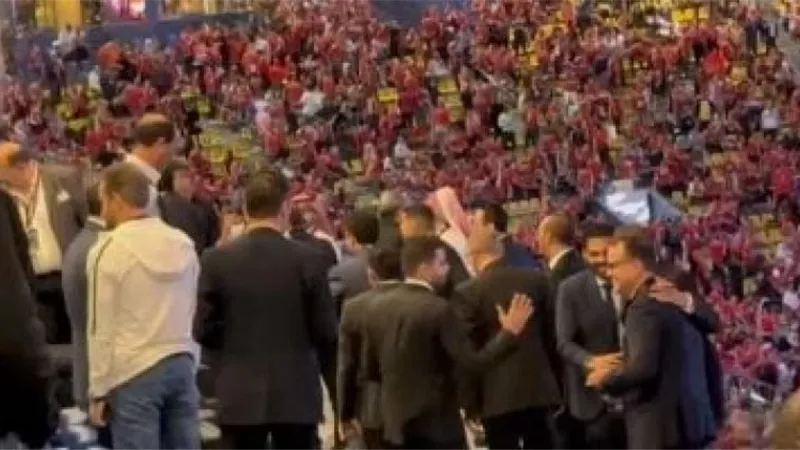 وزير الرياضة و مجلسي الأهلي والزمالك فى ”الأول بارك” لمتابعة نهائي الكأس