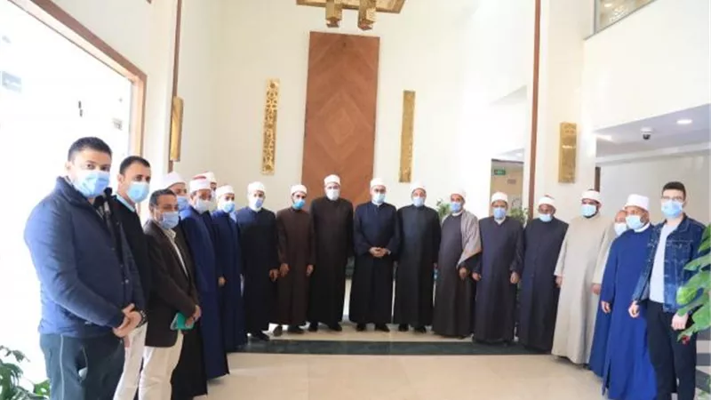 ”البحوث الإسلامية” يطلق قافلة توعوية شاملة إلى المناطق النائية بمطروح