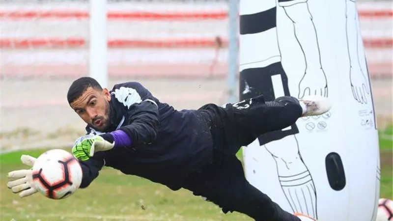 أسباب استبعاد عواد من مباراة الزمالك وطلائع الجيش