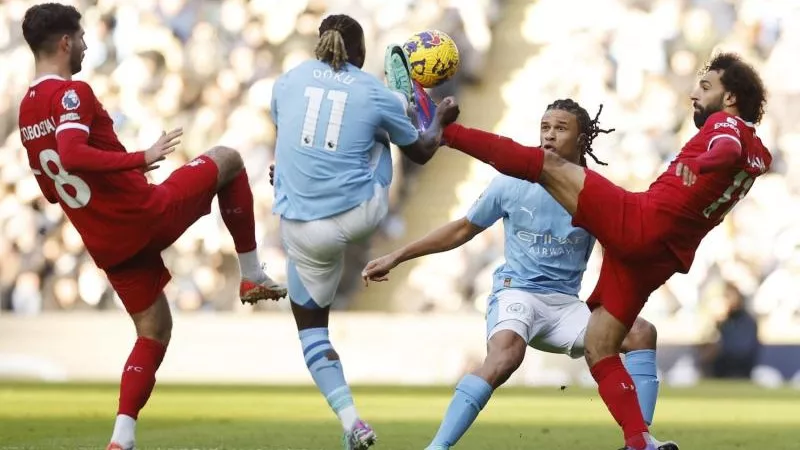 بعد 15 دقيقة .. تعادل سلبي بين ليفربول ضد مانشستر سيتى في الدوري الإنجليزي