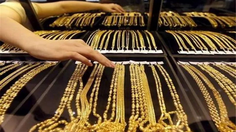 هبوط فى «الذهب» وسط الترويج لحزمة تحفيز أمريكية