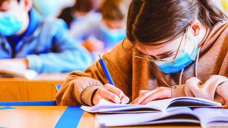بعد تبكير امتحانات صفوف النقل والشهادة الإعدادية.. هل يتم حذف جزء من المناهج؟