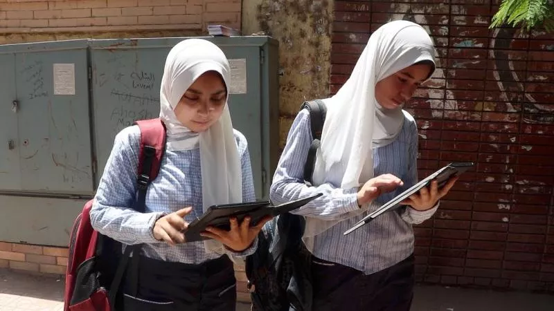 انفراد .. ننشر تسعيرة تسريب امتحانات الثانوية العامة 2024 .. التعليم تلتزم الصمت والمسربون : ادفع 7 ألاف جنيه وسيب الباقي علينا
