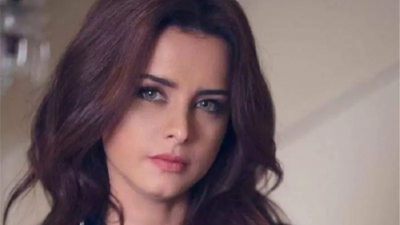 بالصورة.. سر فزع نور في بوستر ”جمال الحريم”