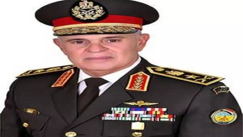 رئيس الأركان يشهد إجراءات الاصطفاف والاستعداد القتالى ”بدر- 6” بالرماية بالذخيرة الحية