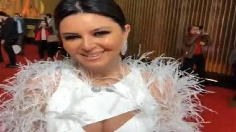 معلومات مثيرة عن ريموشكا التي أثارت الجدل على السجادة الحمراء بمهرجان القاهرة