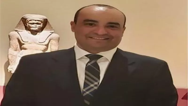 اكتشف مخازن هرم ساحورع.. من هو الأمين العام الجديد للمجلس الأعلى للآثار؟