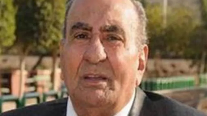 وفاة المستشار محمد حامد الجمل رئيس مجلس الدولة الأسبق