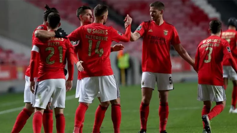 موعد مباراة بنفيكا ضد مارسيليا في ربع نهائي الدوري الأوروبي