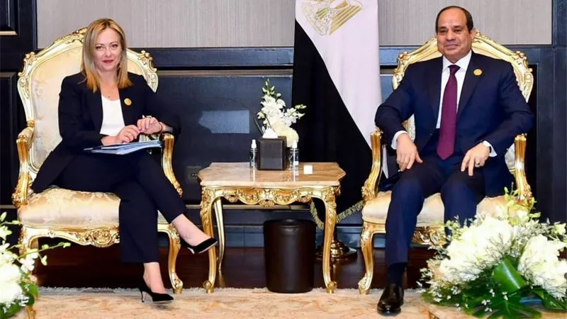 رئيسة وزراء إيطاليا في مصر..  تعاون ثنائي ومباحثات حول الهجرة وتوقيع اتفاقيات لتعزير العلاقات بين البلدين