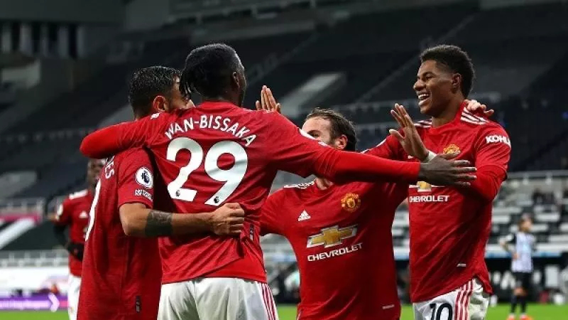 60 دقيقة.. ليفربول يتقدم علي مانشستر يونايتد 2-1 في كأس الاتحاد الإنجليزي