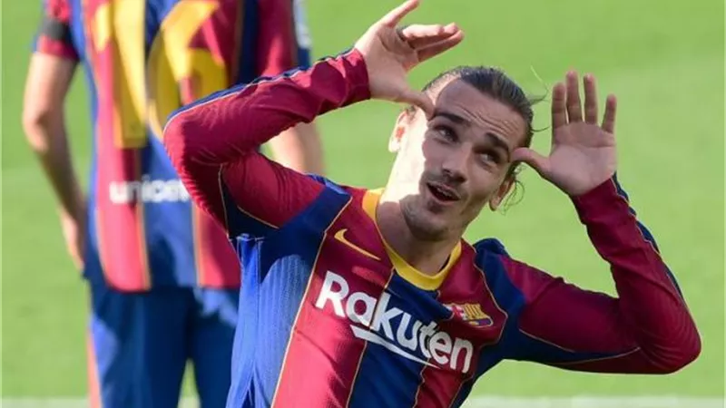 برشلونة يحل ضيفًا ثقيلًا على قادش في الدوري الإسباني