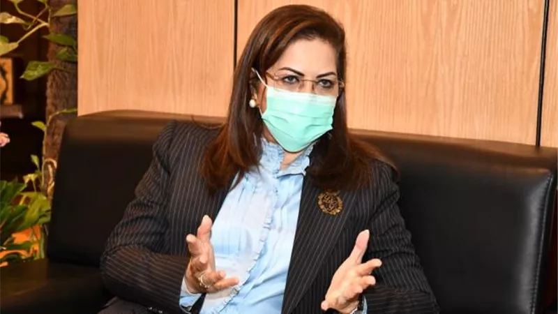 د. هالة السعيد: تطوير أداء الخدمات الحكومية يقضي علي الفساد