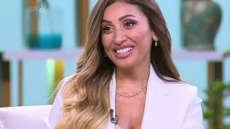 دينا الشربيني تتصدر التريند بسبب بدلة رقص.. إليك التفاصيل