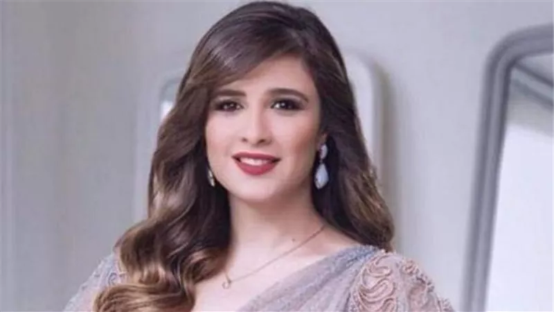 ياسمين عبد العزيز تعقد جلسات عمل من أجل مسلسلها الجديد
