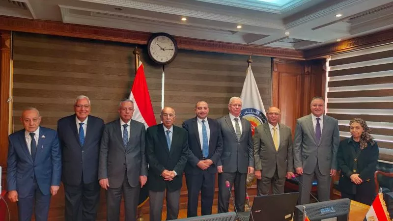 لجنة ترشيح رؤساء الجامعات تقابل 11 مرشحاً لرئاسة جامعة بورسعيد