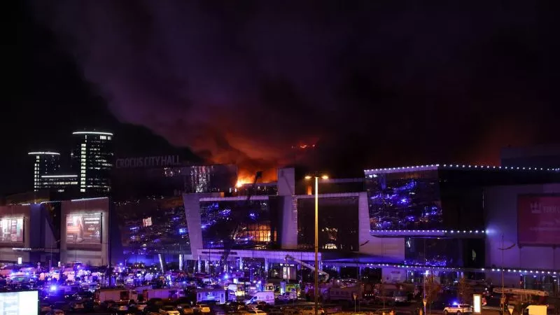 عاجل| أول رد مصري على حادث موسكو الإرهابي.. بالانفوجراف
