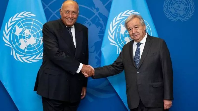 مباحثات شكري و جوتيريش.. مصر ترفض التهجير القسري للفلسطينيين وتُطالب بوقف فوري لإطلاق النار في قطاع غزة
