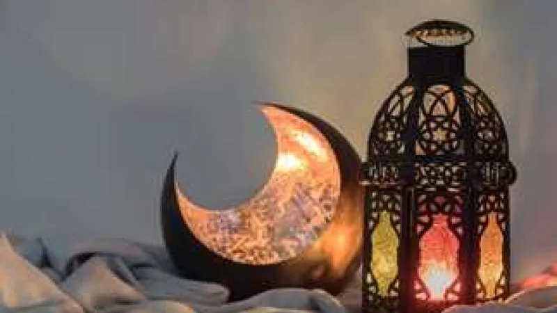منها الصمدية.. ما حكم إقامة الحضرة في ليلة النصف من رمضان ؟