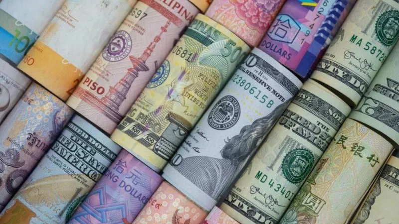قفزة كبيرة في أسعار العملات اليوم الثلاثاء 26-3-2024 بالبنوك