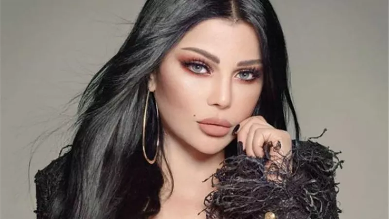 هيفاء وهبي تشكك في لقاح كورونا وترفض التطعيم