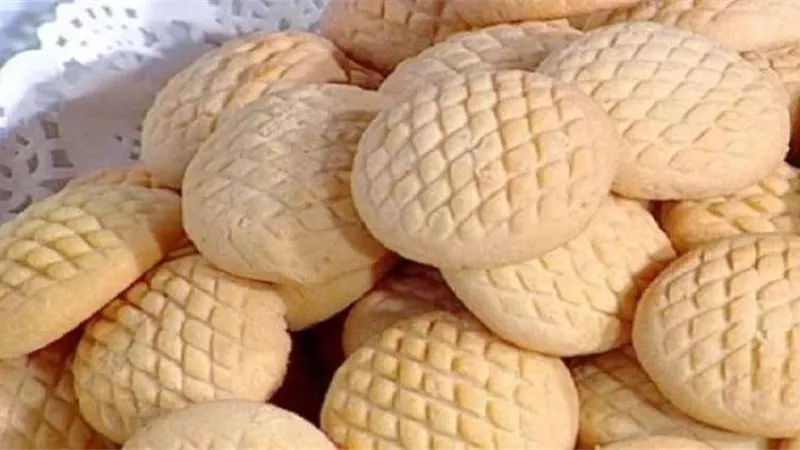 بأسهل خطوات.. تعرفي على طريقة كحك العيد في المنزل