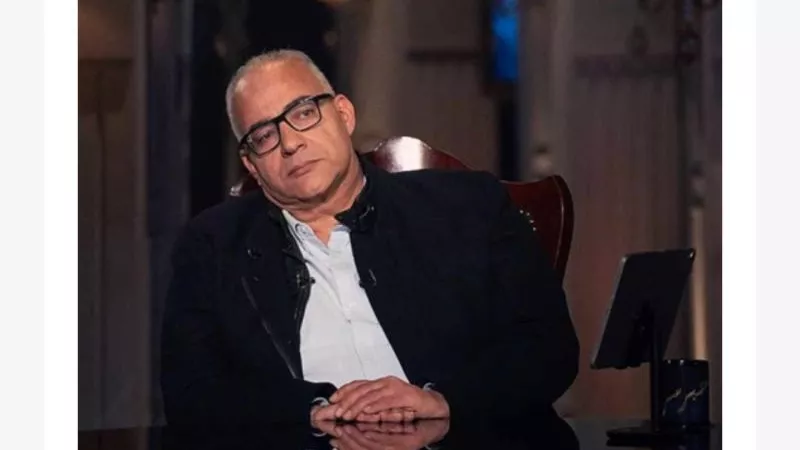 بيومي فؤاد يعلق على أزمته مع محمد سلام وكاملة أبو ذكري