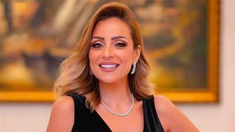 أخطأت عندما صافحتها.. ريم البارودي تتصدر التريند بعد كشفها كواليس خلافها مع ريهام سعيد
