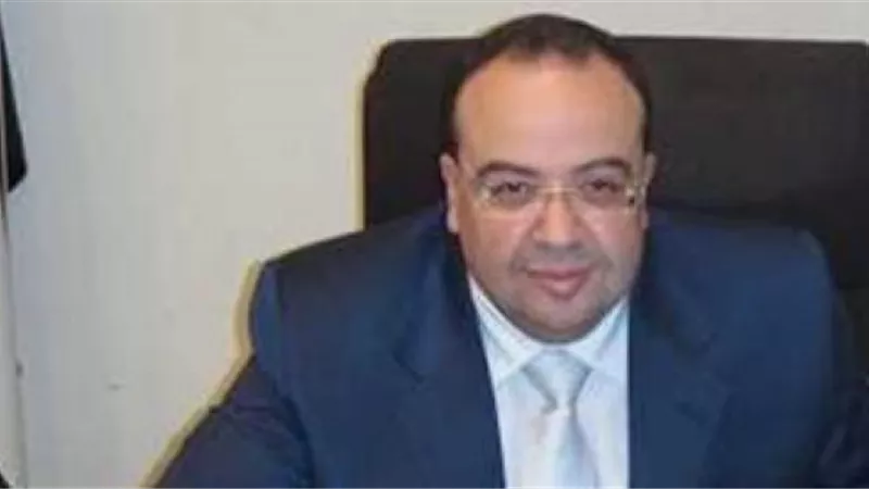 سفير مصر بالخرطوم يبحث مع عضو مجلس السيادة تعزيز العلاقات الثنائية