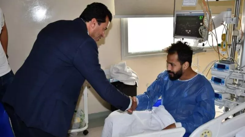 كواليس زيارة وزير الرياضة لـ أحمد رفعت للاطمئنان على تطورات حالته