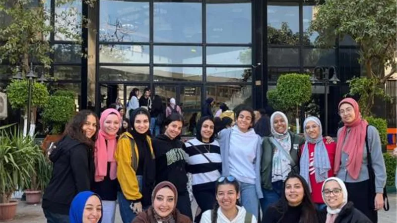 «ايجيكيشن..اتعلم..استكشف..تواصل» مشروع تخرج بإعلام القاهرة يسلط الضوء على السياحة التعليمية