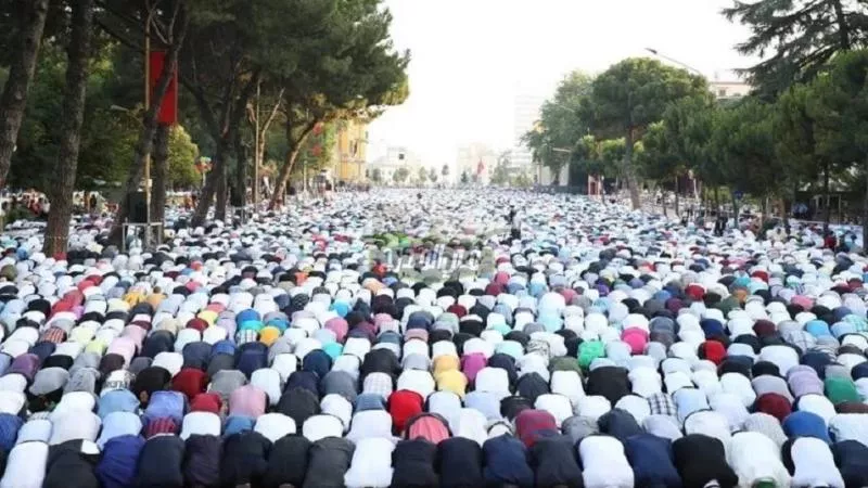 كام يوم ستكون إجازة عيد الفطر 2024 ؟