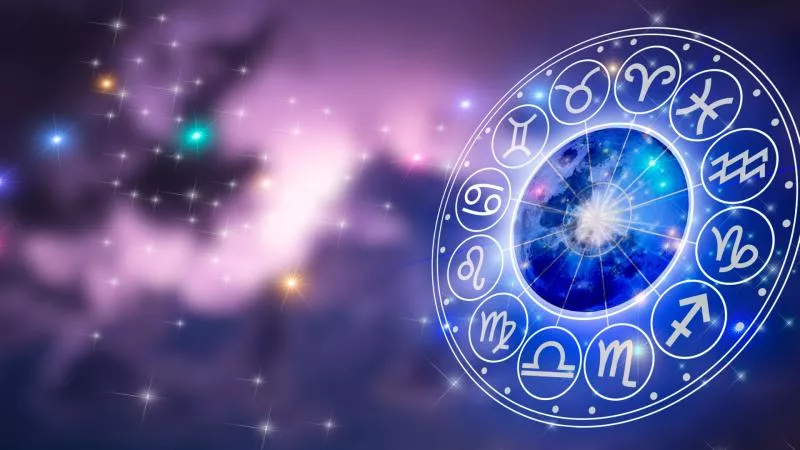حظك اليوم 1 أبريل 2024.. أخبار جيدة لمواليد الجدي وصداقة جديدة للقوس