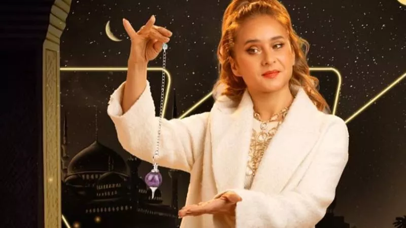 نيللي كريم توجه رسالة لـ باسم سمرة وأنتصار