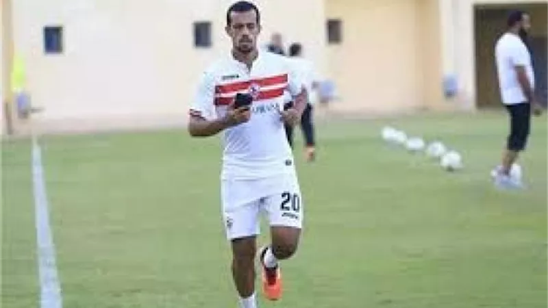 أشرف ”روقا” يبدأ برنامجه التأهيلي للعودة من إصابة الركبة