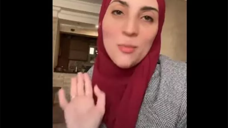 أم تستغيث بوزارة التعليم: بنتي مش بتشوف والمدارس مش عاوزة تقبلها