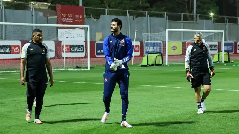موقف محمد الشناوي من قمة الأهلي ضد الزمالك في الدوري