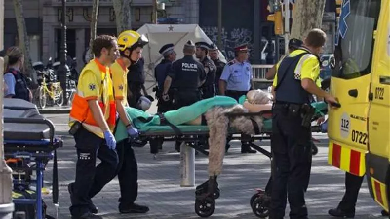 حادث دهس في العاصمة البريطانية لندن يسفر عن إصابات خطيرة